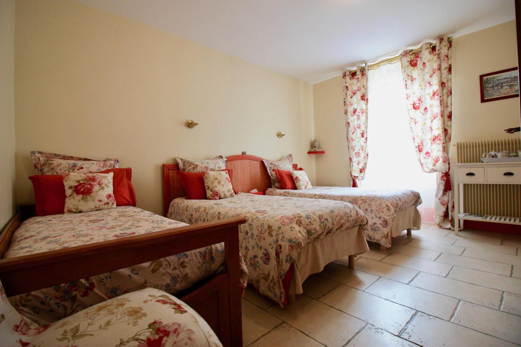 Aggarthi Bed And Breakfast Байе Номер фото